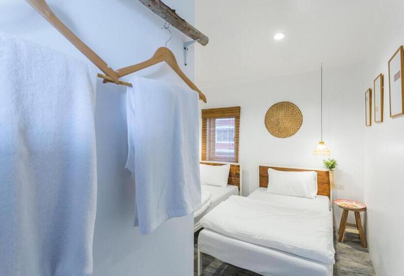 Stockhome Hostel Ayutthaya