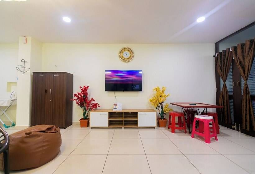 تختخواب و صبحانه Roscotel Bay Stays 2bhk Near White Town