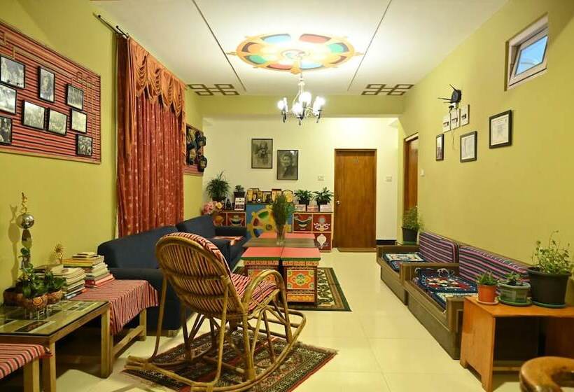 فندق Pachu Residency, Pelling