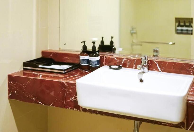 هتل Portola Grand Arabia