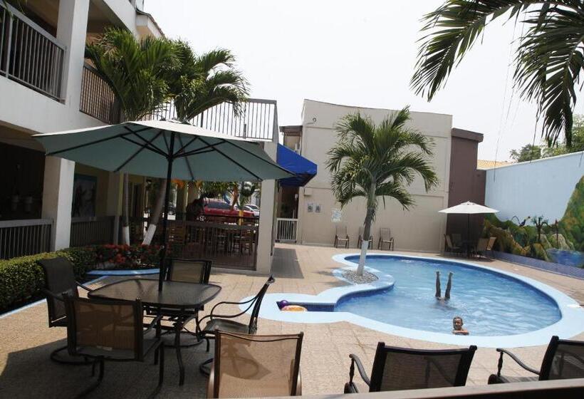 Apart Hotel Pico Bonito