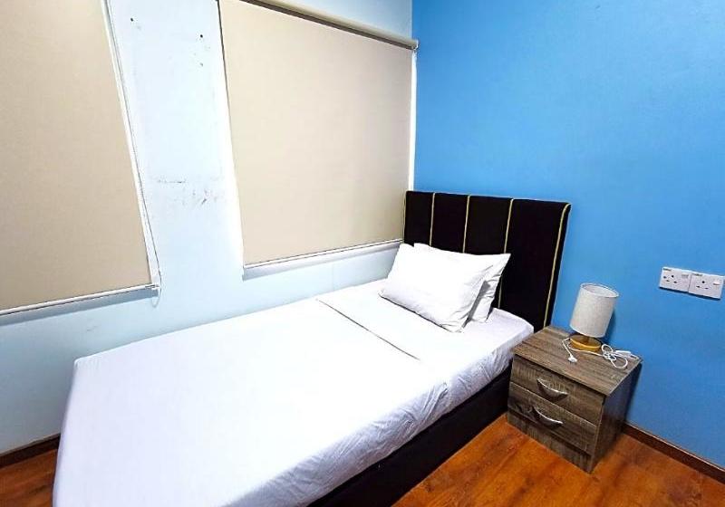 Fat Rhino Hostel