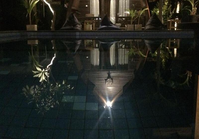 هتل Coral Beach 2 Bungalow