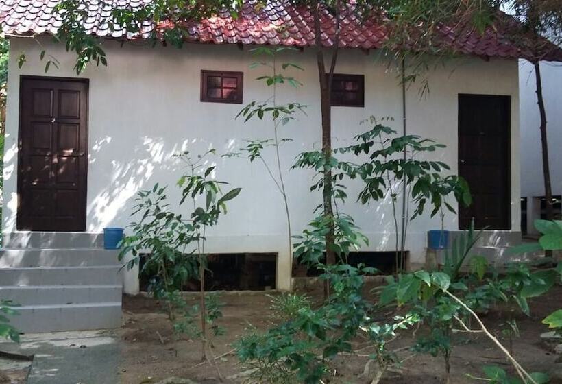 فندق Perhentian Tropicana Inn