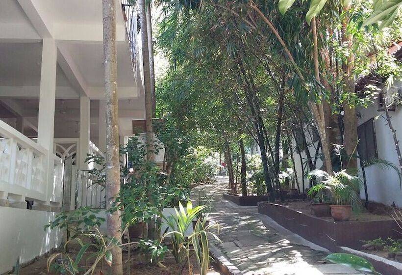 فندق Perhentian Tropicana Inn