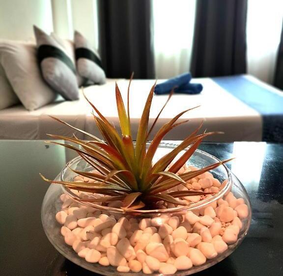 هتل The Apple Peach House