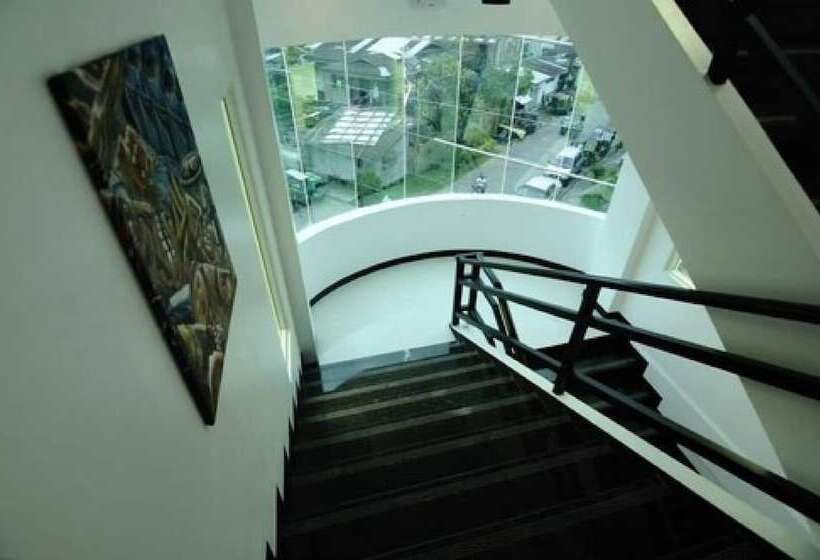 هتل The Apple Peach House