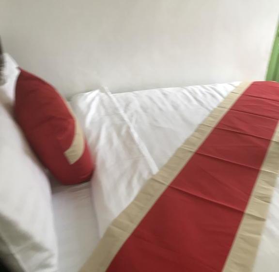 پانسیون Luang Prabang Old Centre House