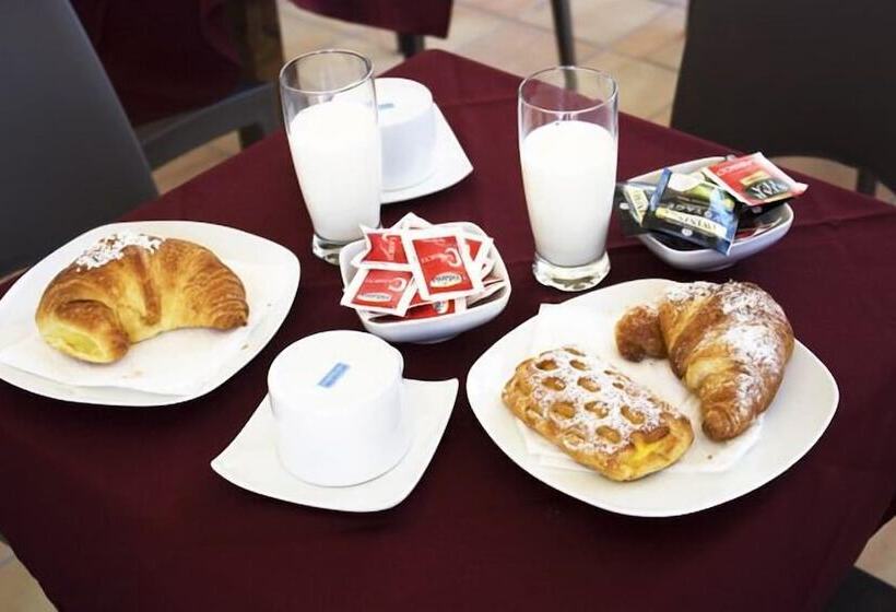 پانسیون Residence Casale Verderame