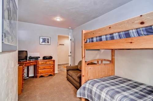 River Run Collection By Alpine Lodging