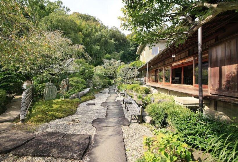 旅館 Konabesso