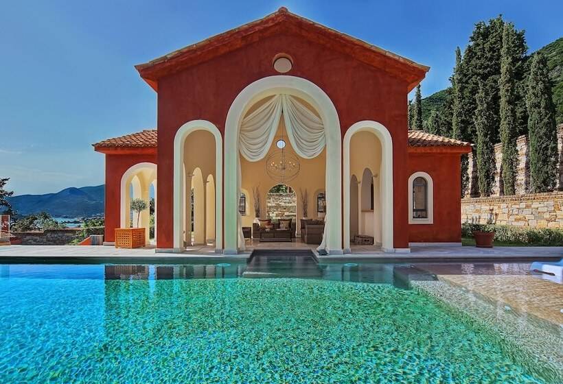 Villa Veneziano Suites & Villa