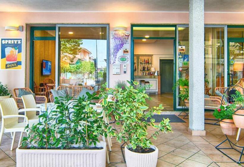 تختخواب و صبحانه Albergo Villa Lucia