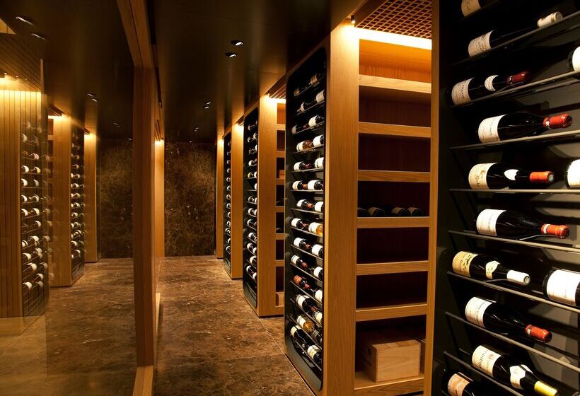 هتل Akelarre  Relais & Chateaux