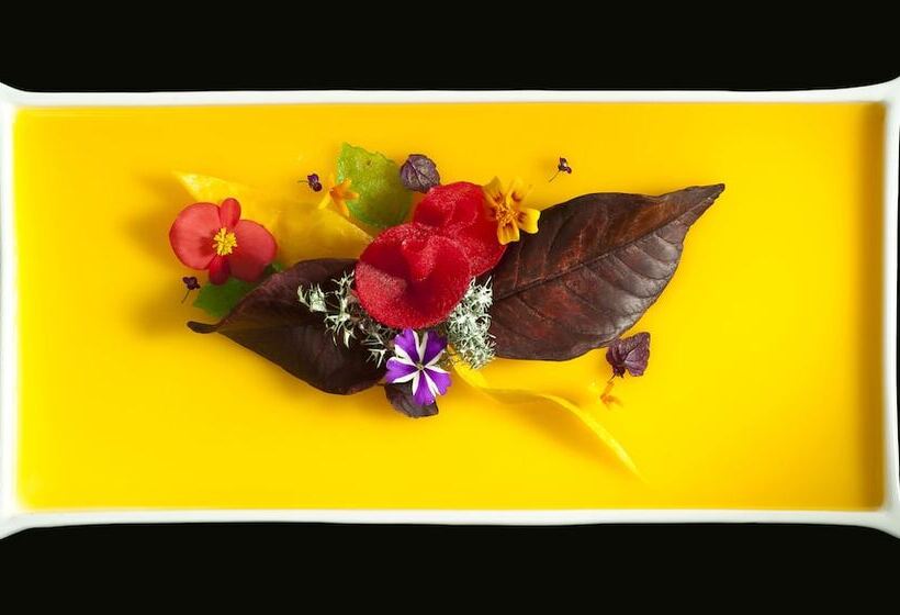 هتل Akelarre  Relais & Chateaux