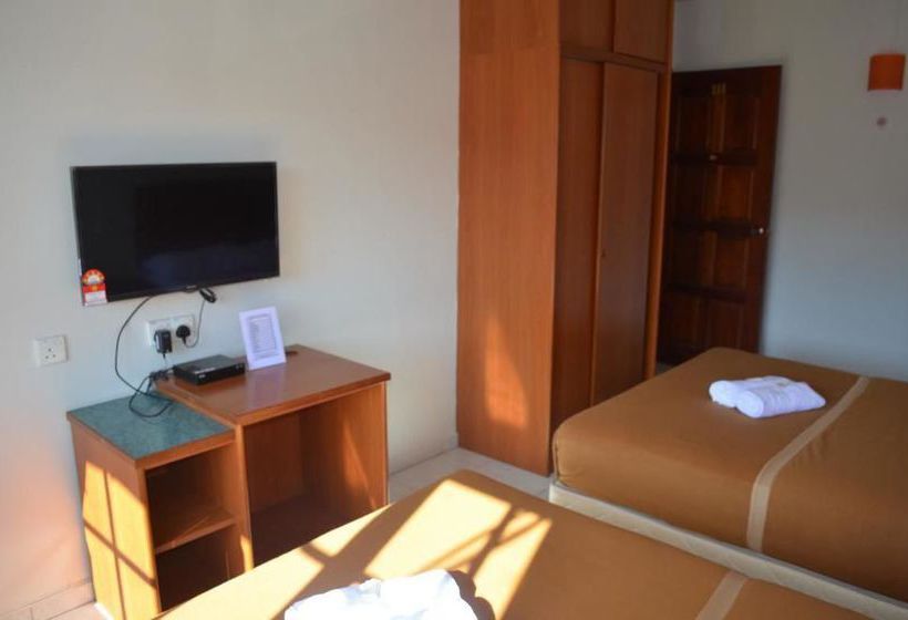 בית מלון כפרי Check In