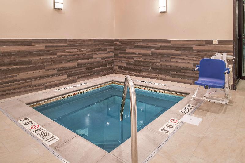 בית מלון כפרי Doubletree By Hilton Lafayette East, In