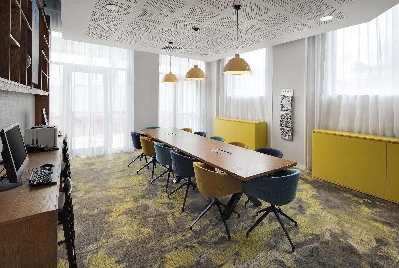 هتل Hampton By Hilton London Docklands