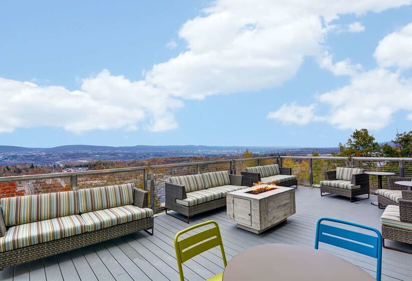 ホテル Home2 Suites By Hilton Dickson City Scranton