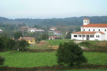 هتل San Miguel De La Barreda
