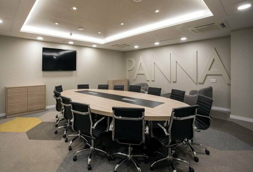 Golden Hotel Barcelona