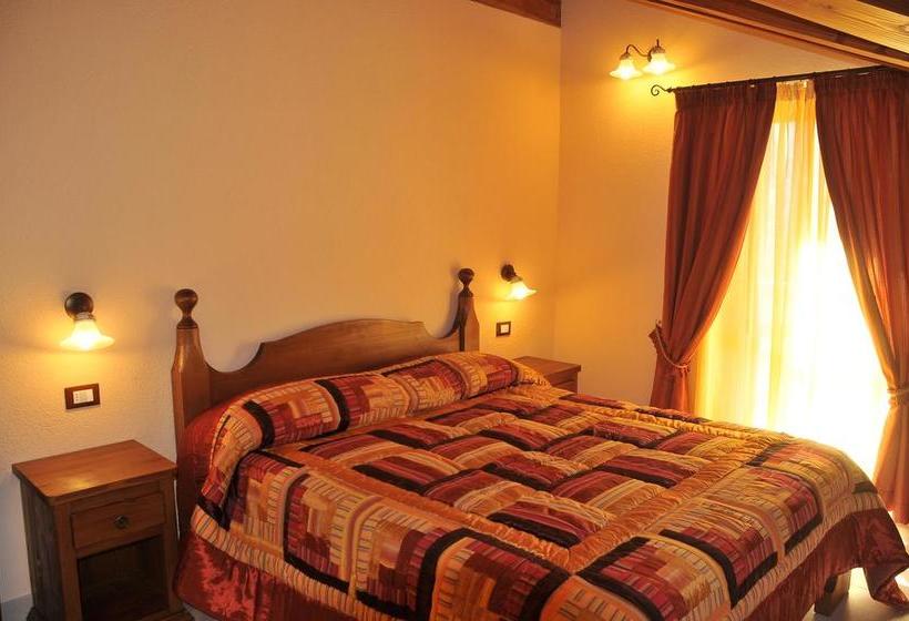 مبيت وإفطار Affittacamere Les Noyers