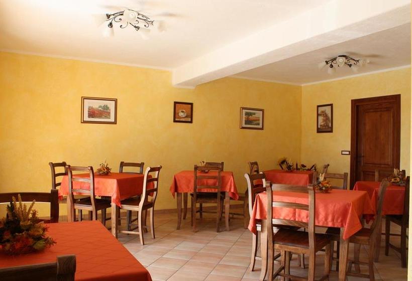 مبيت وإفطار Affittacamere Les Noyers