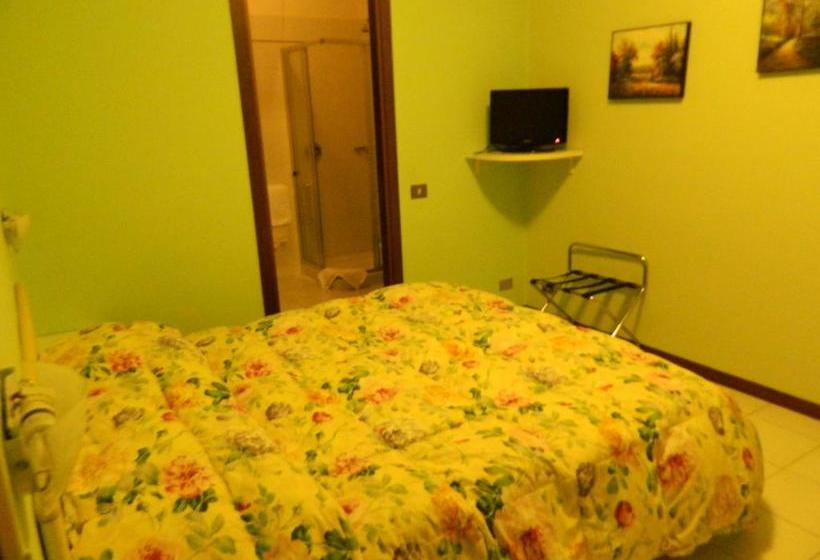 فندق Albergo Michieletto