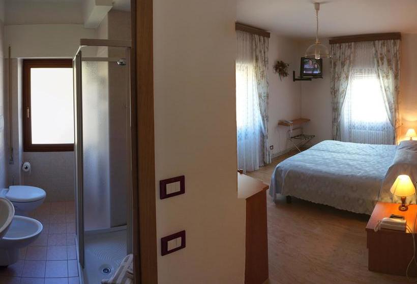 فندق Albergo Passo Brocon