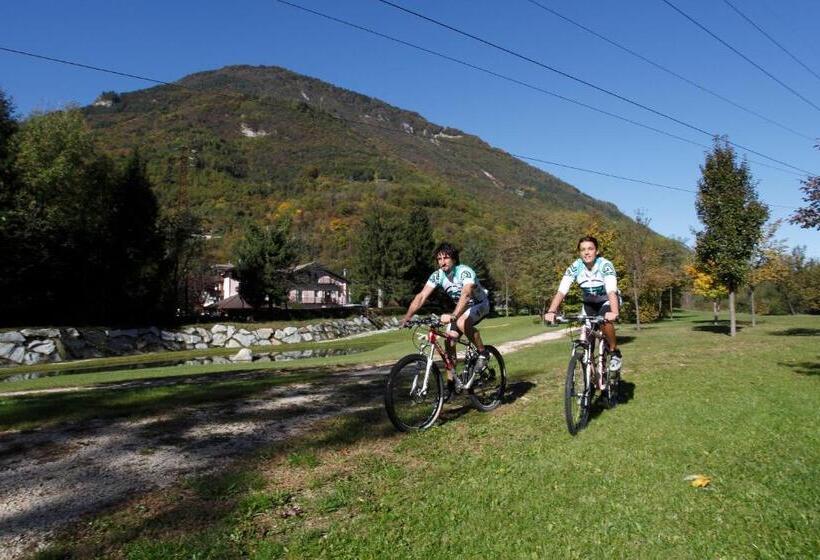 בית מלון כפרי Aurora