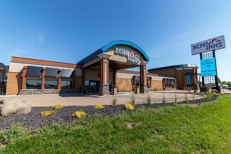 هتل Bcminns  Lloydminster