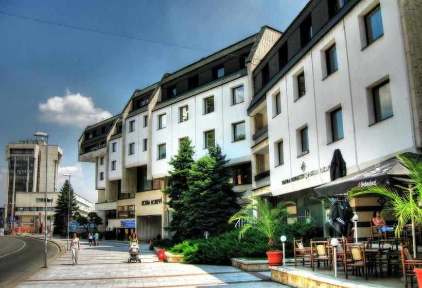 هتل Lovech