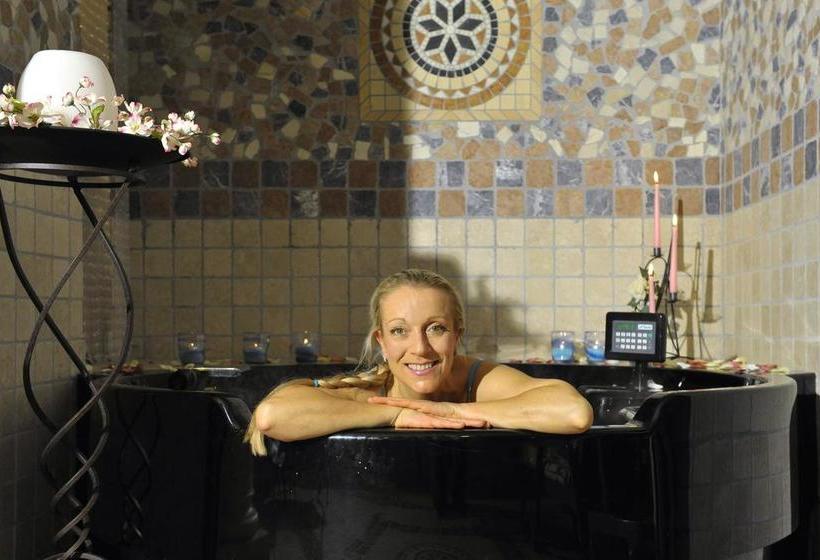 La Bocchetta Romantic Spa Hotel E Ristorante