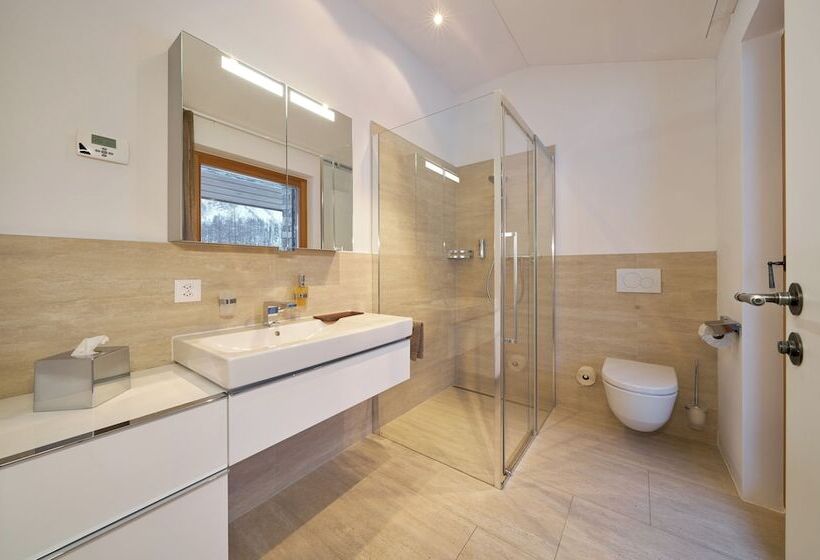 Hotel Grischuna Mountain Lodge