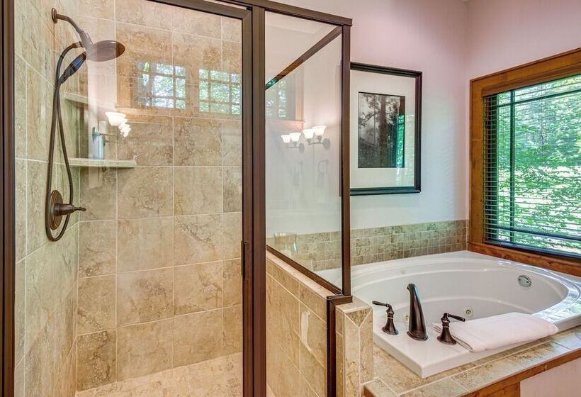 Luxe Trillium Home W/ Fire Pit, 5 Mi To Cashiers