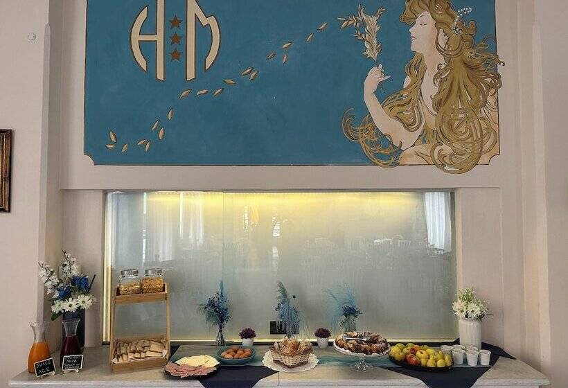 پانسیون Room In Guest Room   Viareggio Rooms Facing The Sea