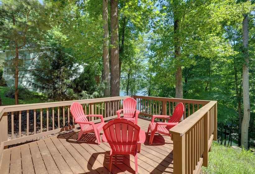 Smith Mountain Lake Home W/ Private Hot Tub & Dock