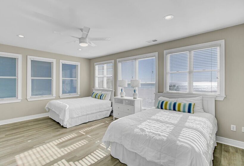 131 Grand Pavilion By Avantstay Oceanfront On The Boardwalk!