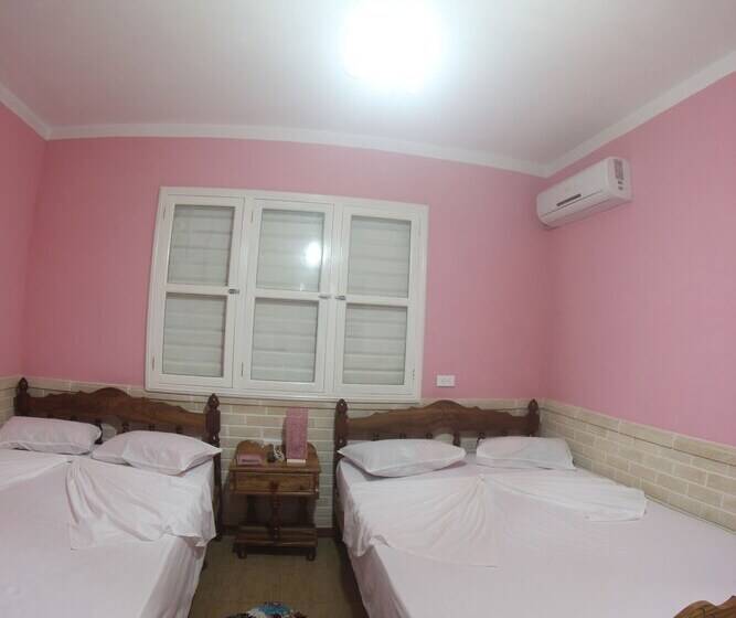تختخواب و صبحانه Villa Isbel Fuentes