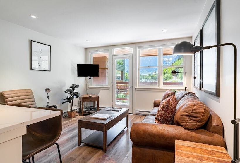 Etta Place 7 By Avantstay Ski In/ Ski Out Unit W/ Striking Views!