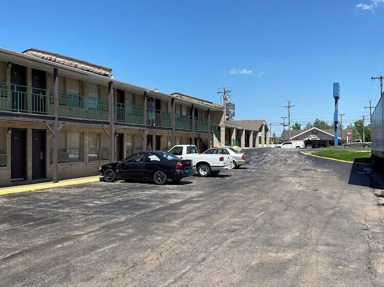 Glenstone Place Extended Stay Motel