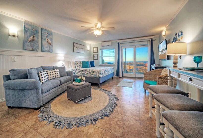 Seaside Blessing By Avantstay Ocean View, Pool