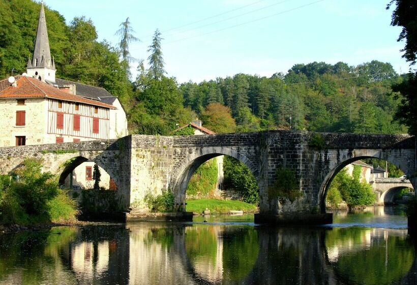 Spacious Cottage In Limousin With Private Pool
