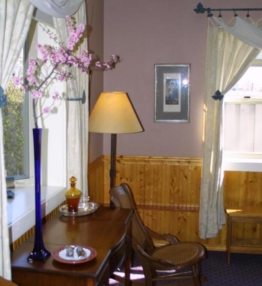 مبيت وإفطار Arden Forest Inn