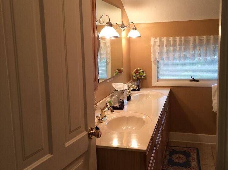 Bed and Breakfast The Ginkgo Tree