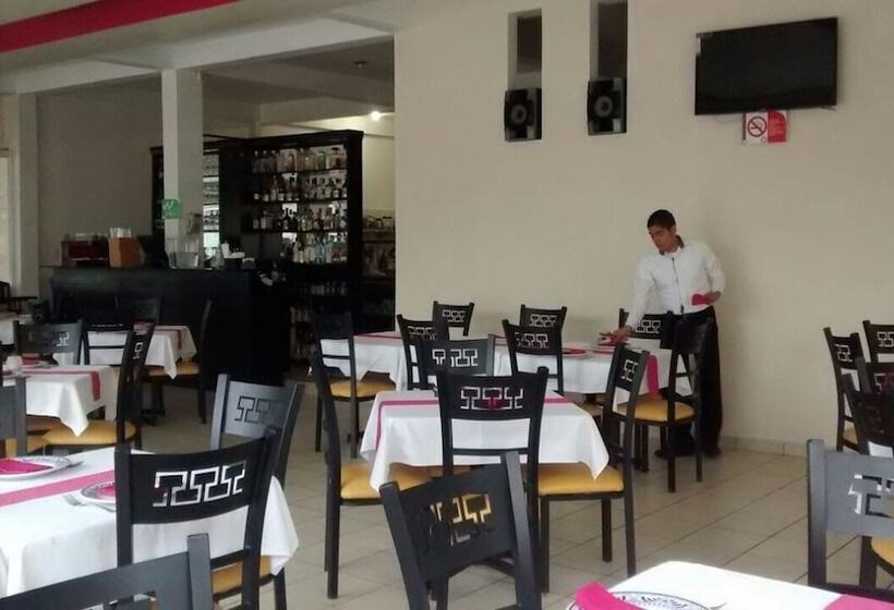 فندق Casablanca Xicotepec