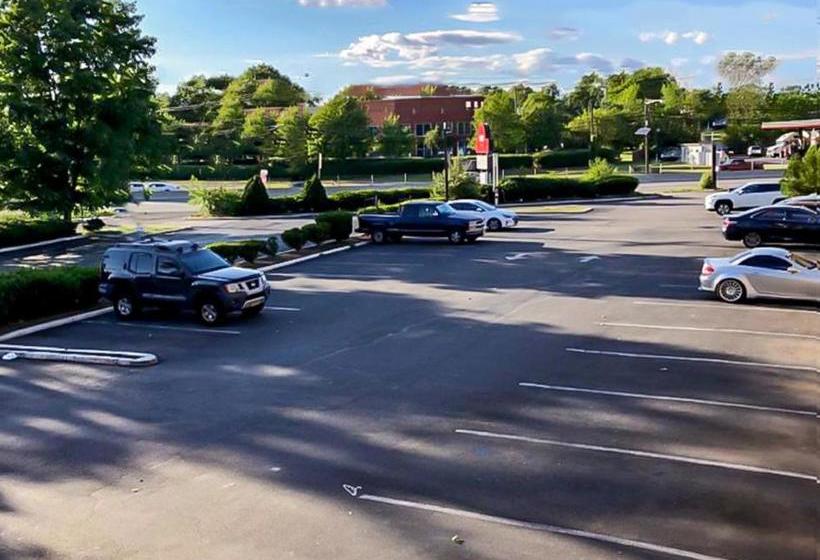 هتل Global Inn Edison