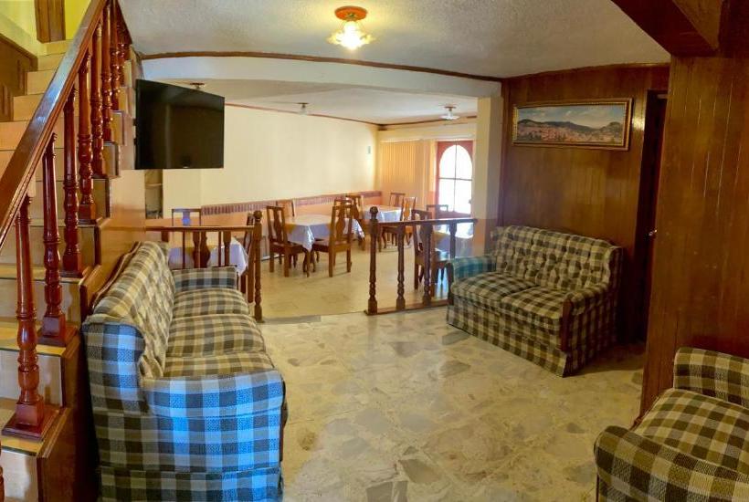 فندق Posada Castillo