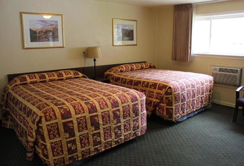 Lava Spa Motel & Rv