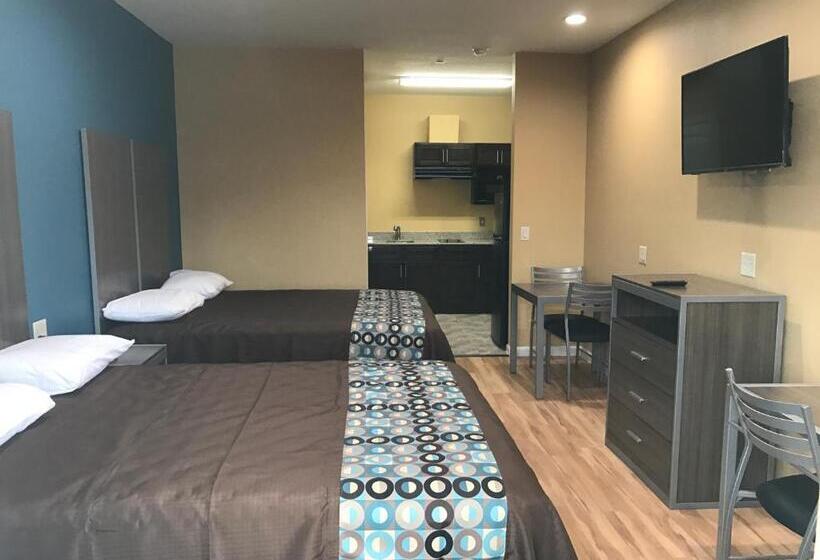 מוטל Deluxe Inn & Suites   Baytown